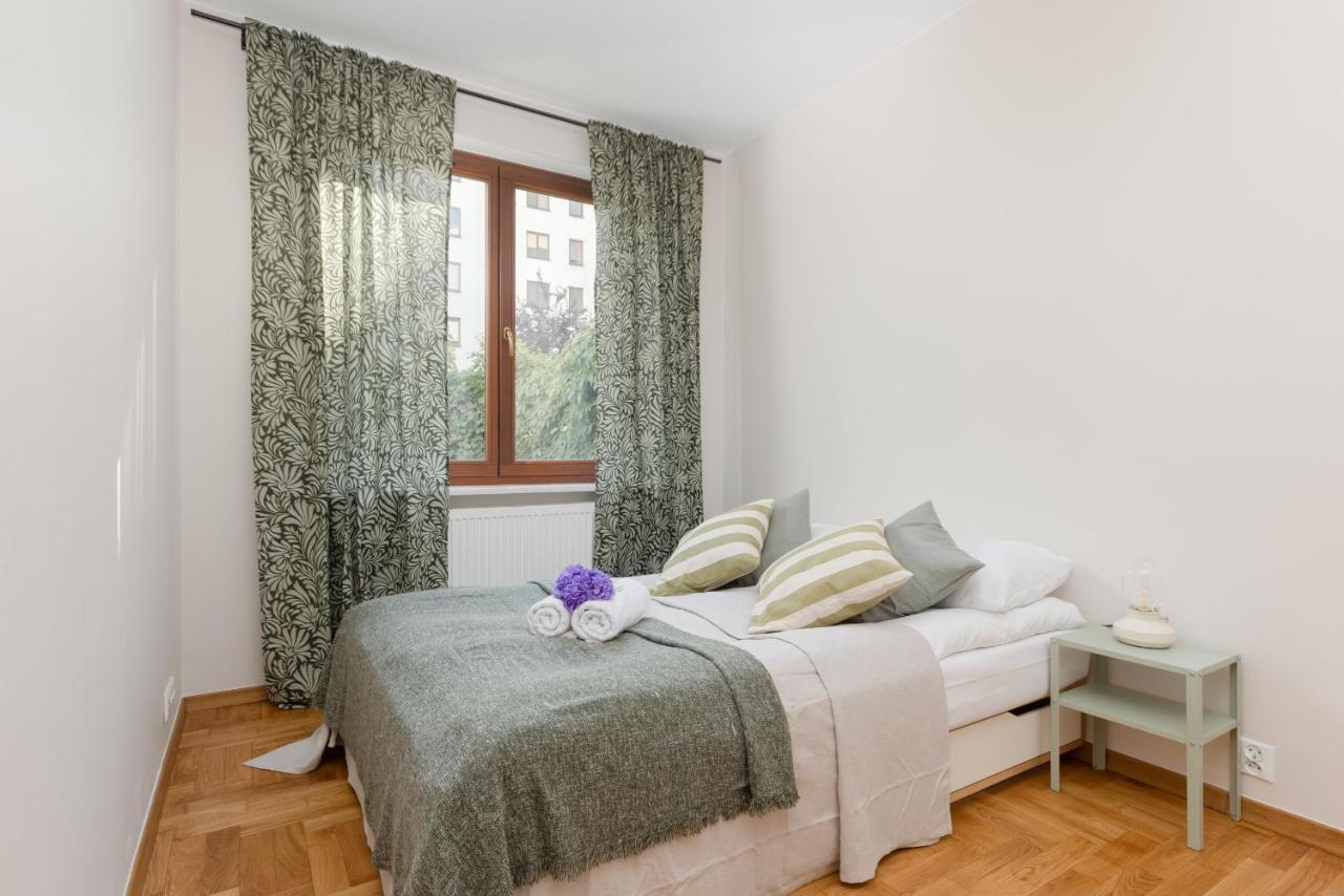 Bobrowiecka By Renters